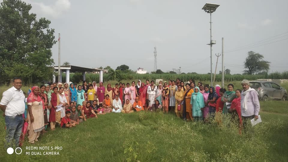 group photo of trainees at barsan on 27 august 2021